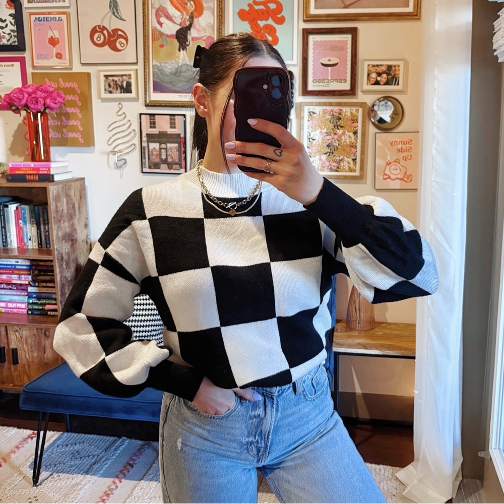 Zesica Black White Checkered Sweater